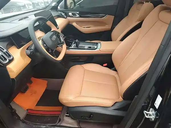 Geely Boyue L 2025
