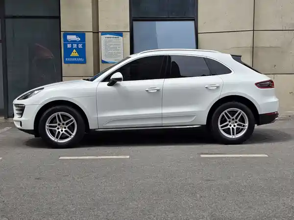 Porsche Macan 2017