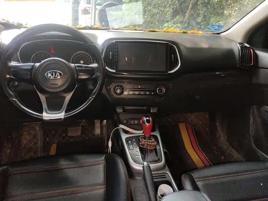 Kia KX3 2015 — фото 12