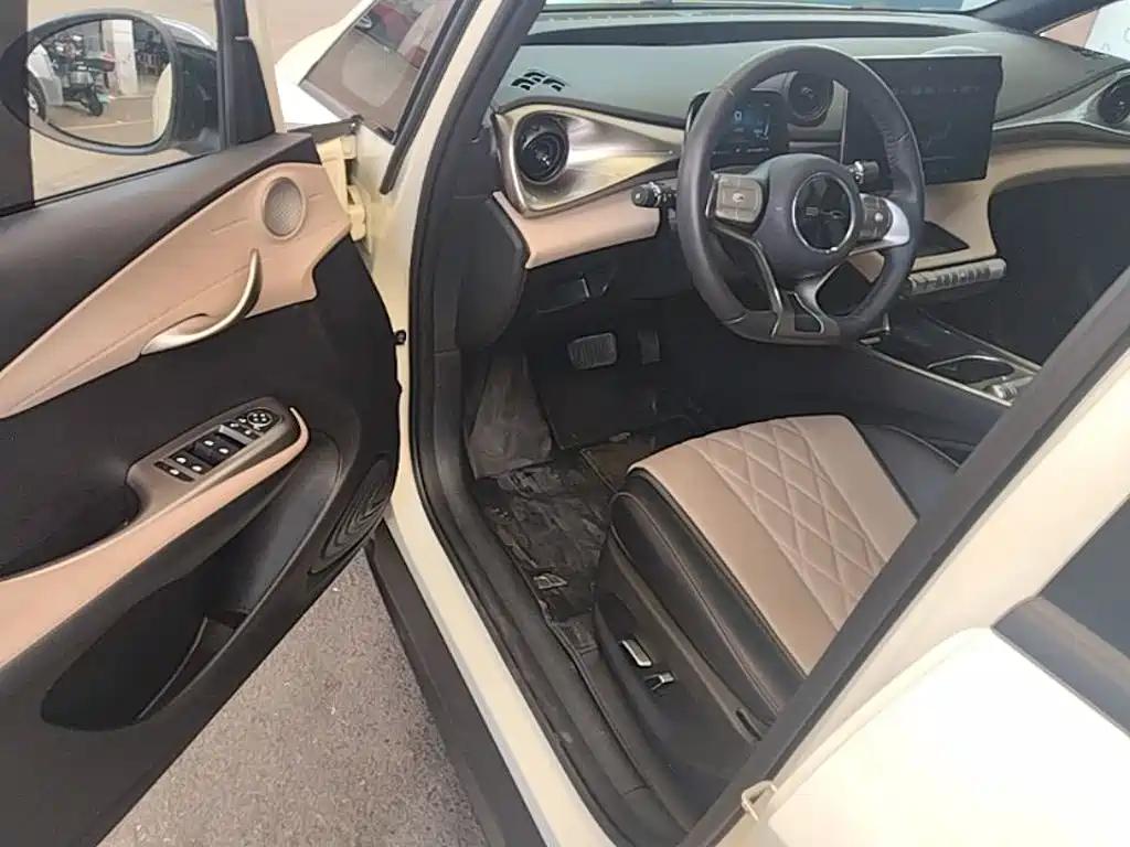 BYD Dolphin 2022 — фото 16