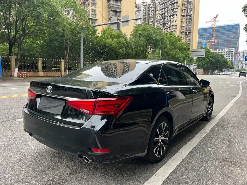 Toyota Crown 2019 — фото 12
