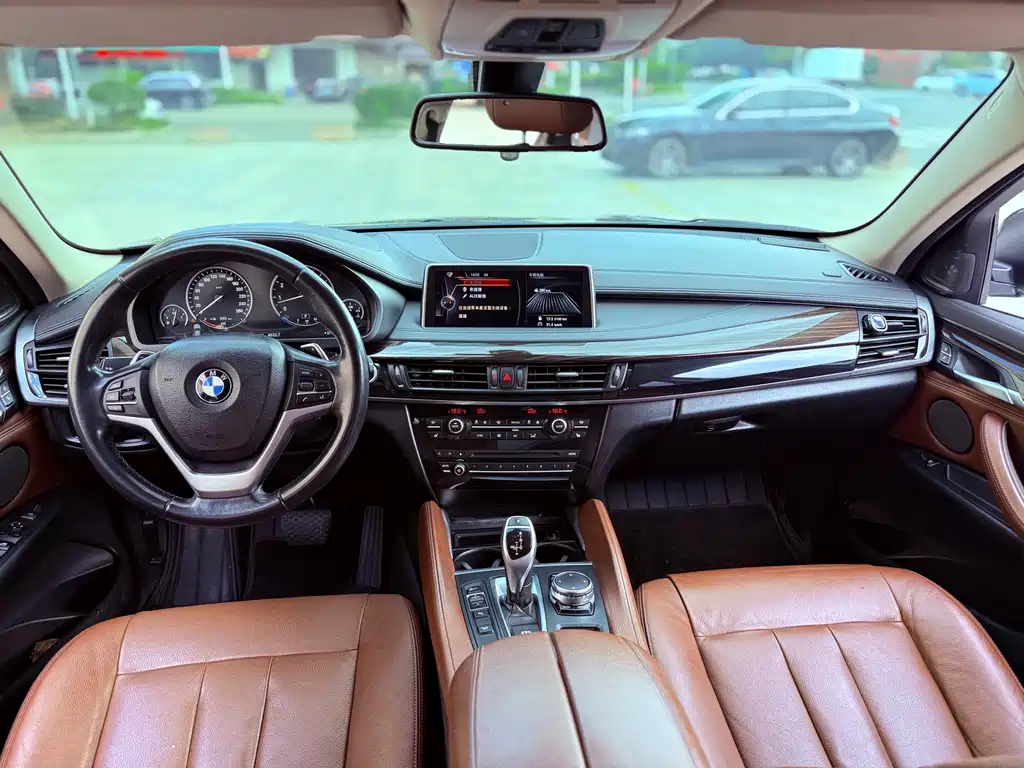 BMW X6 2015 — фото 13