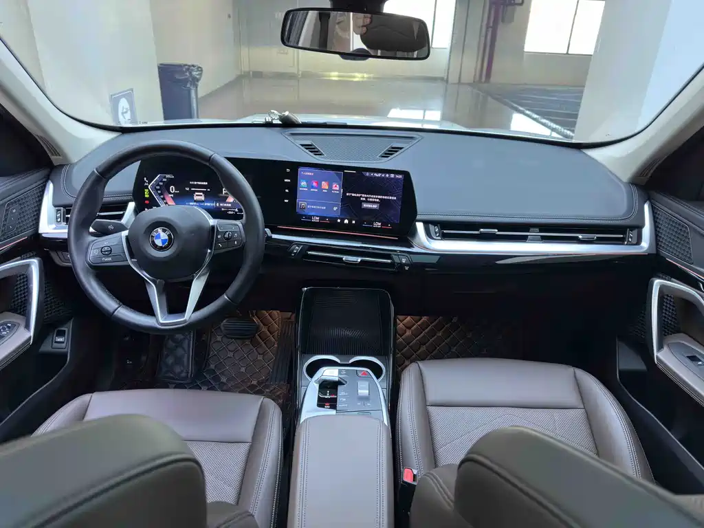 BMW X1 2024 — фото 11