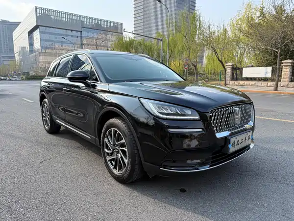 Lincoln Corsair 2020