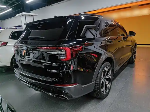 Ford Explorer 2022