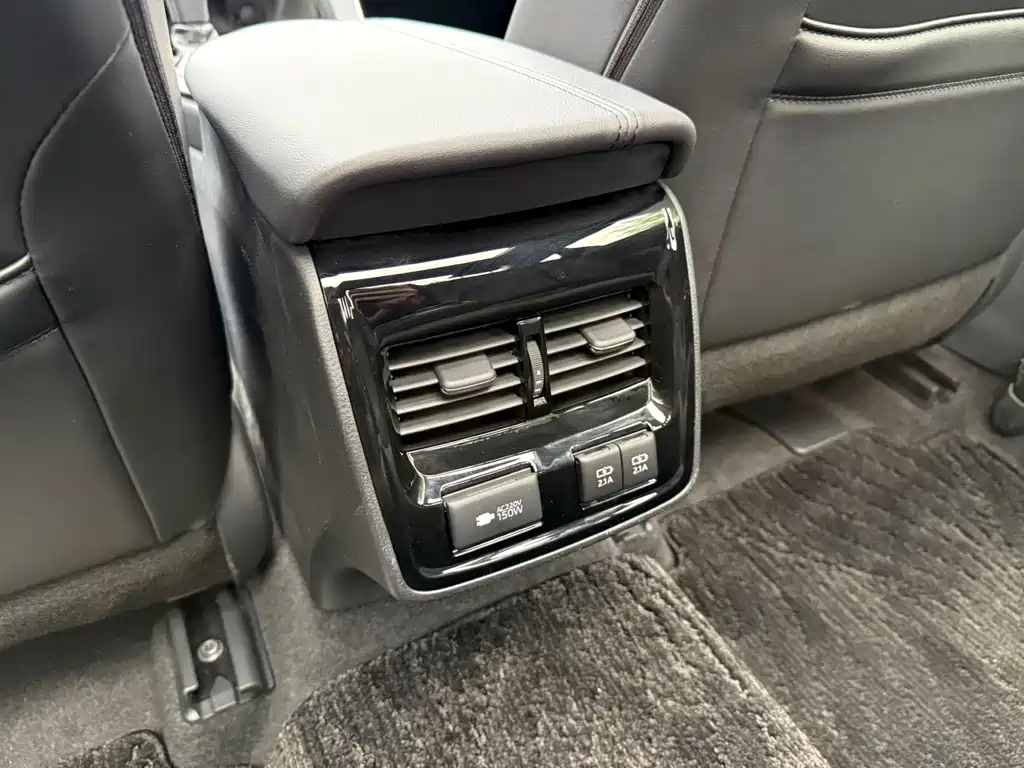 Toyota Avalon 2019 — фото 18