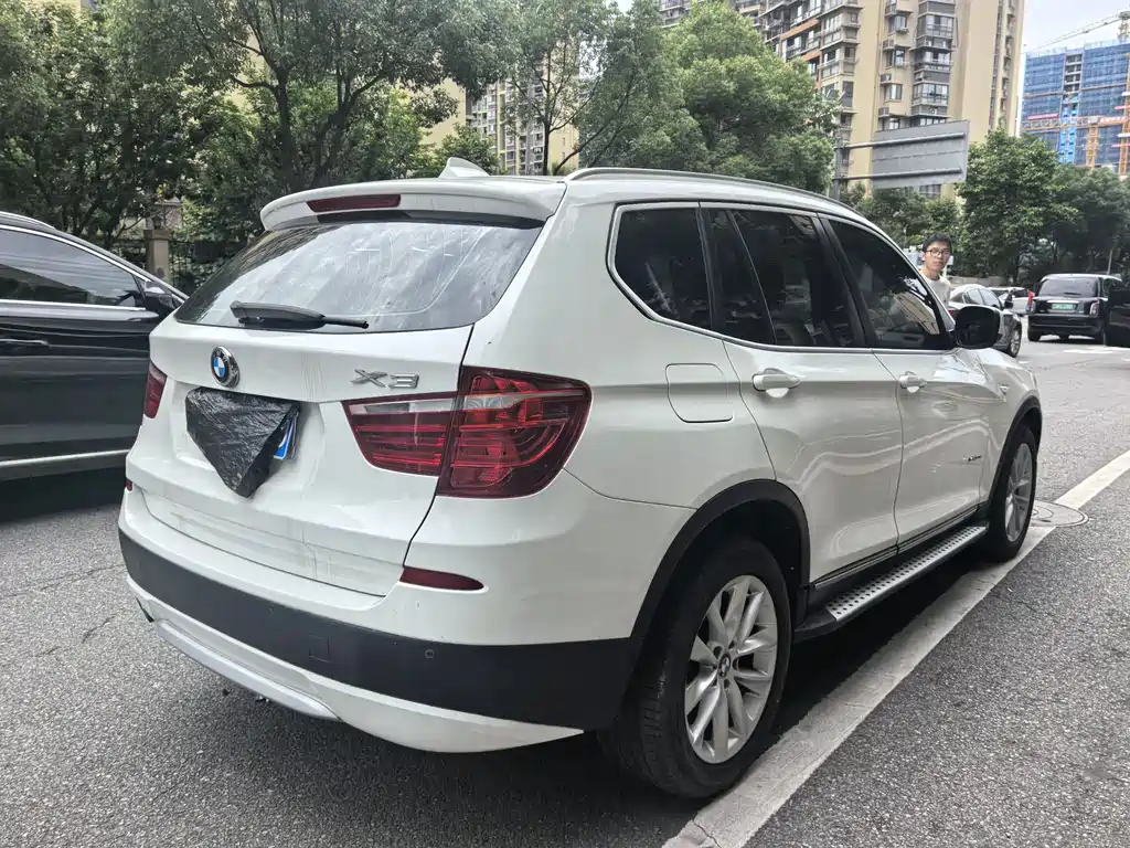 BMW X3 2014 — фото 11