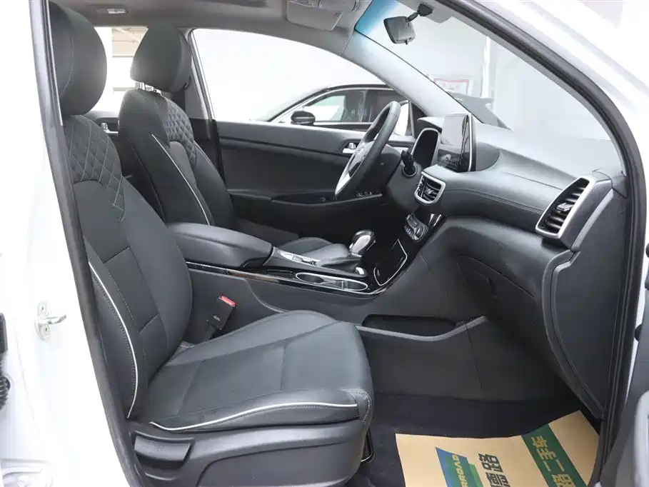 Hyundai Tucson 2020 — фото 19