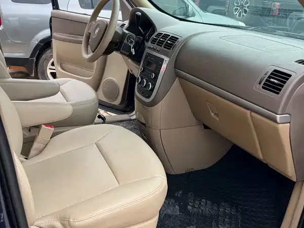 Buick GL8 2014