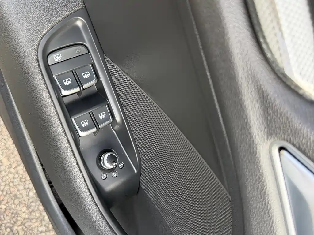 Audi A3 2018 — фото 12