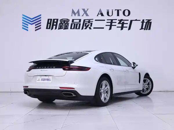 Porsche Panamera 2017