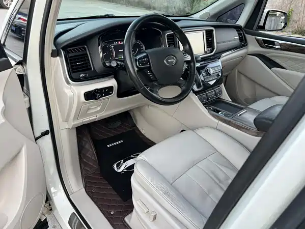GAC Trumpchi M8 2018