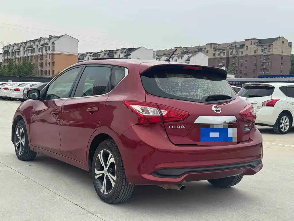Nissan Tiida 2019 — фото 10