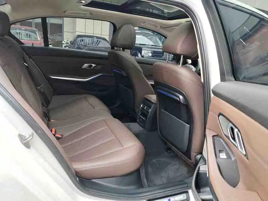 BMW 3 Series 2021