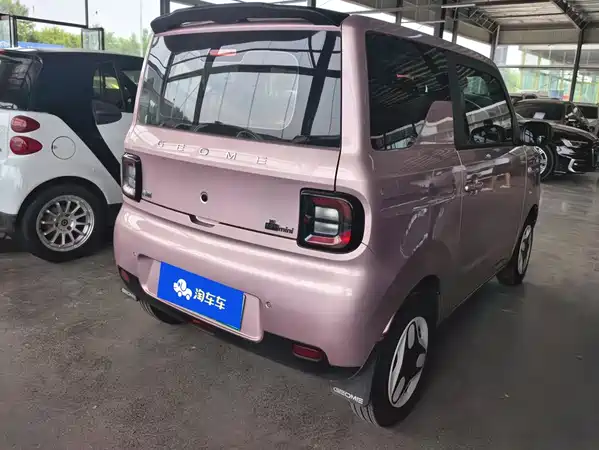 Geely Galaxy Panda 2025