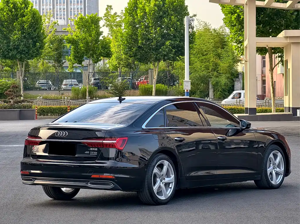 Audi A6L 2020 — фото 13