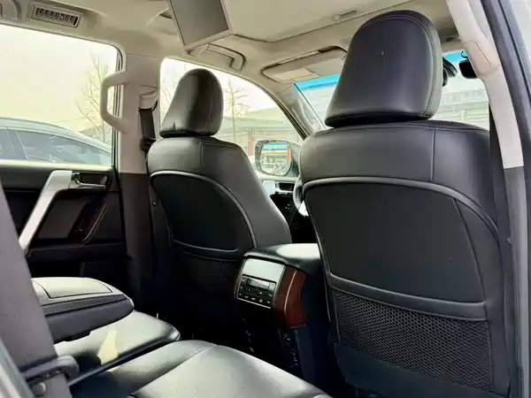Toyota Prado 2017
