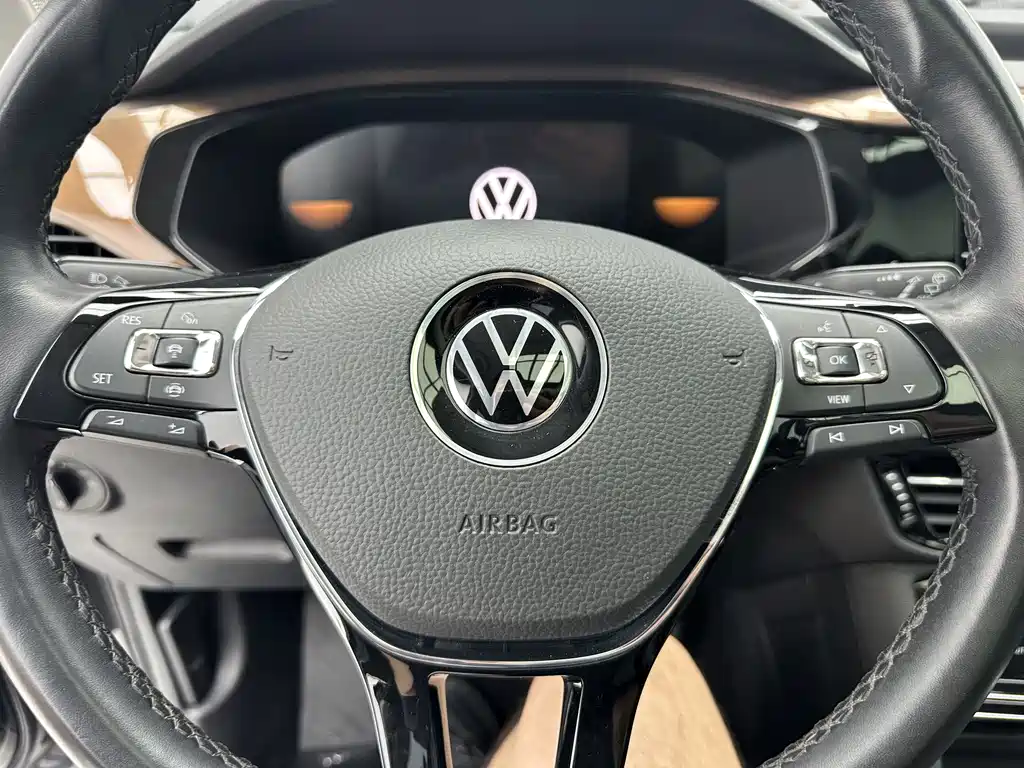 Volkswagen Tharu 2023 — фото 14