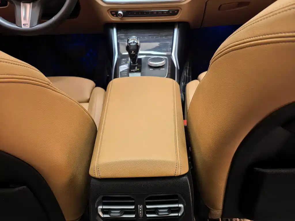 BMW 3 Series 2020 — фото 12