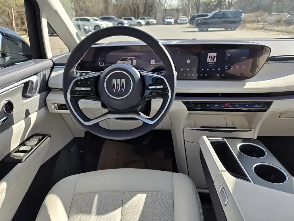 Buick GL8 Hybrid 2025 — фото 15