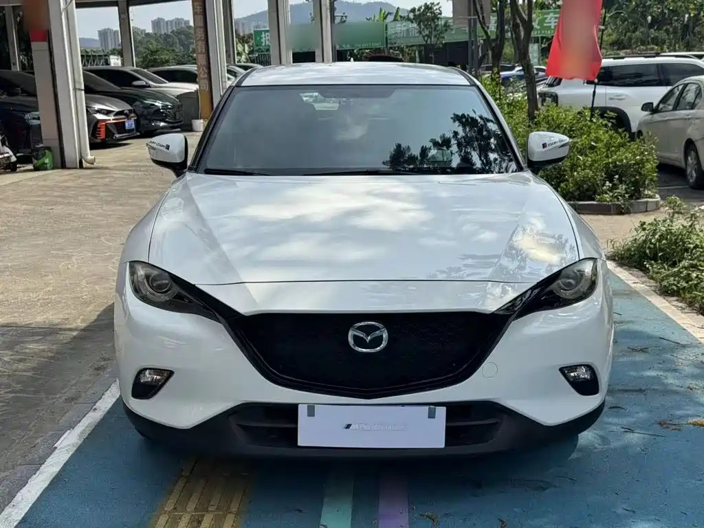 Mazda CX-4 2017 — фото 21