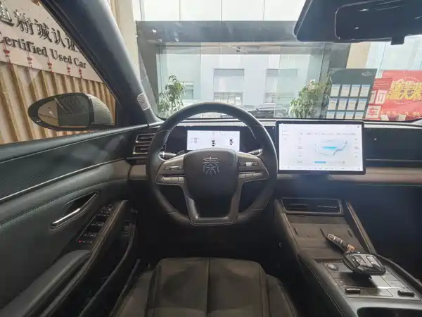 BYD Qin L 2025