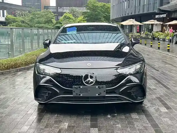 Mercedes-Benz EQE 2025