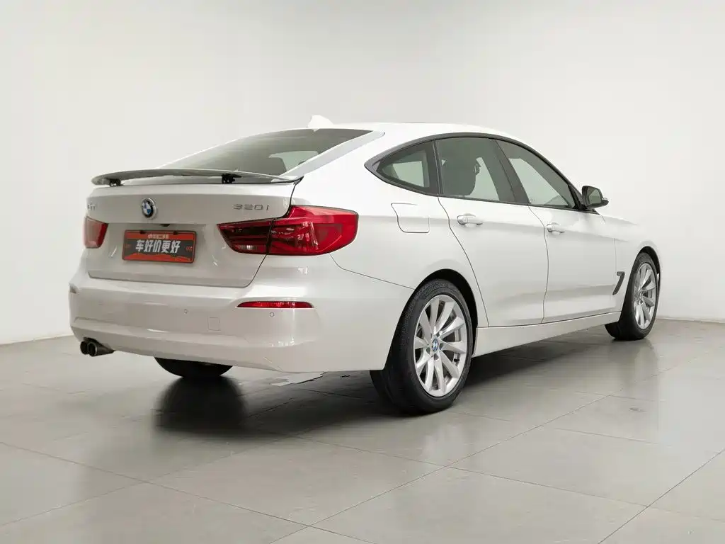 BMW 3 Series GT 2017 — фото 2