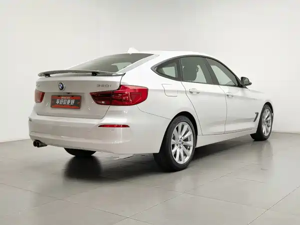 BMW 3 Series GT 2017