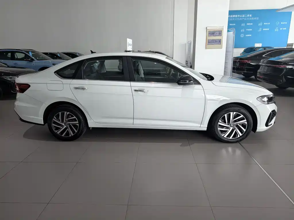 Volkswagen Lavida 2024