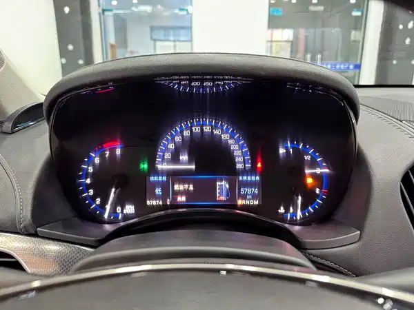 Cadillac ATS-L 2014