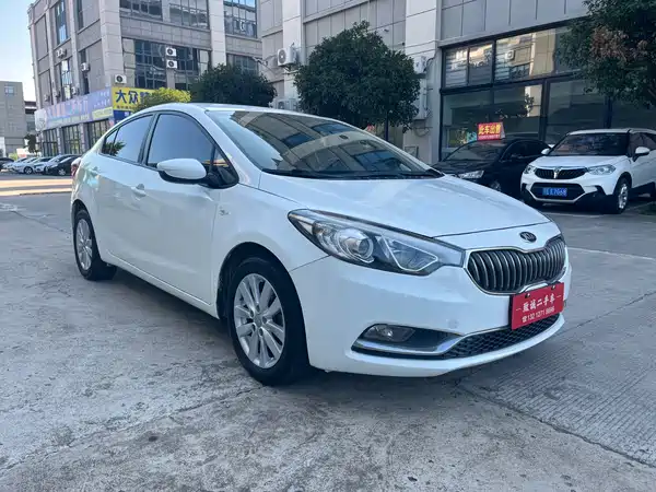 Kia K3 2016