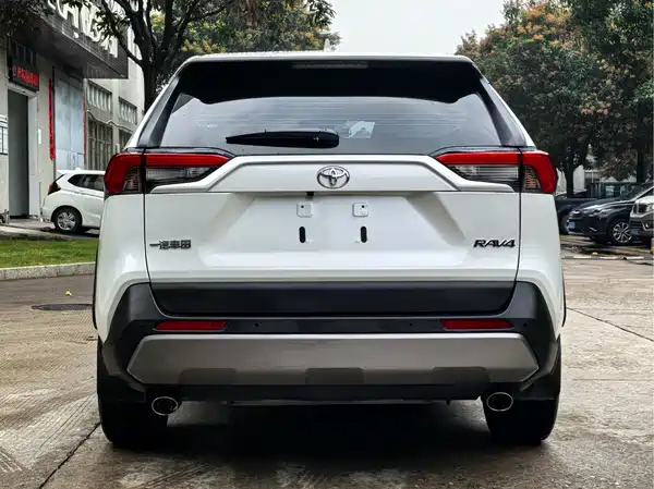 Toyota RAV4 2023