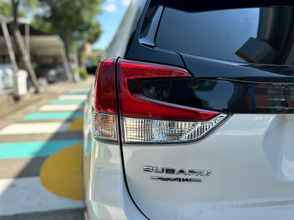 Subaru Forester 2020 — фото 12