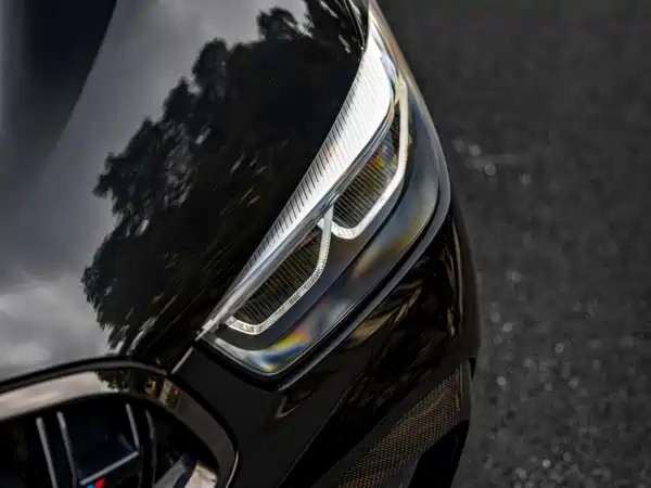 BMW M8 2021