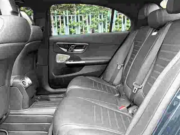 Mercedes-Benz C-Class 2021