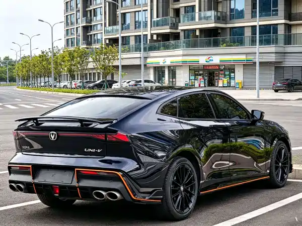 Changan UNI-V 2022