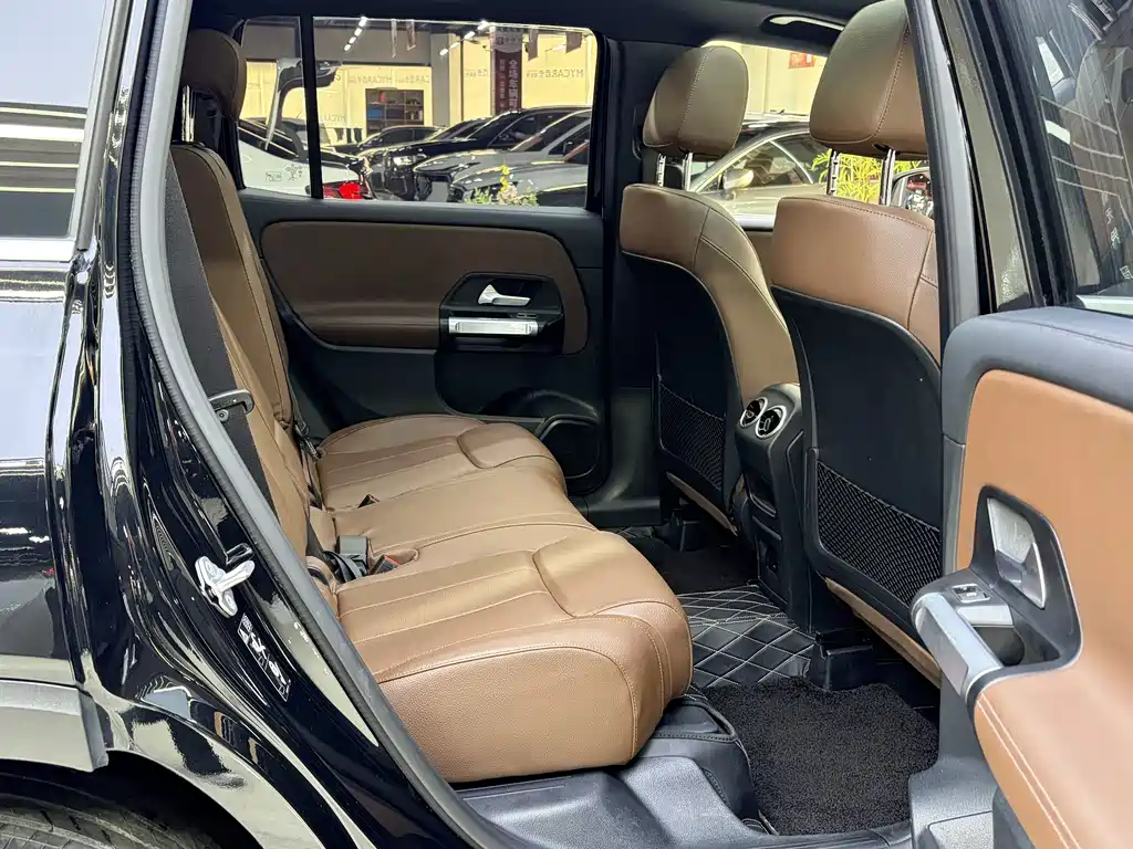 Mercedes-Benz GLB 2022 — фото 17