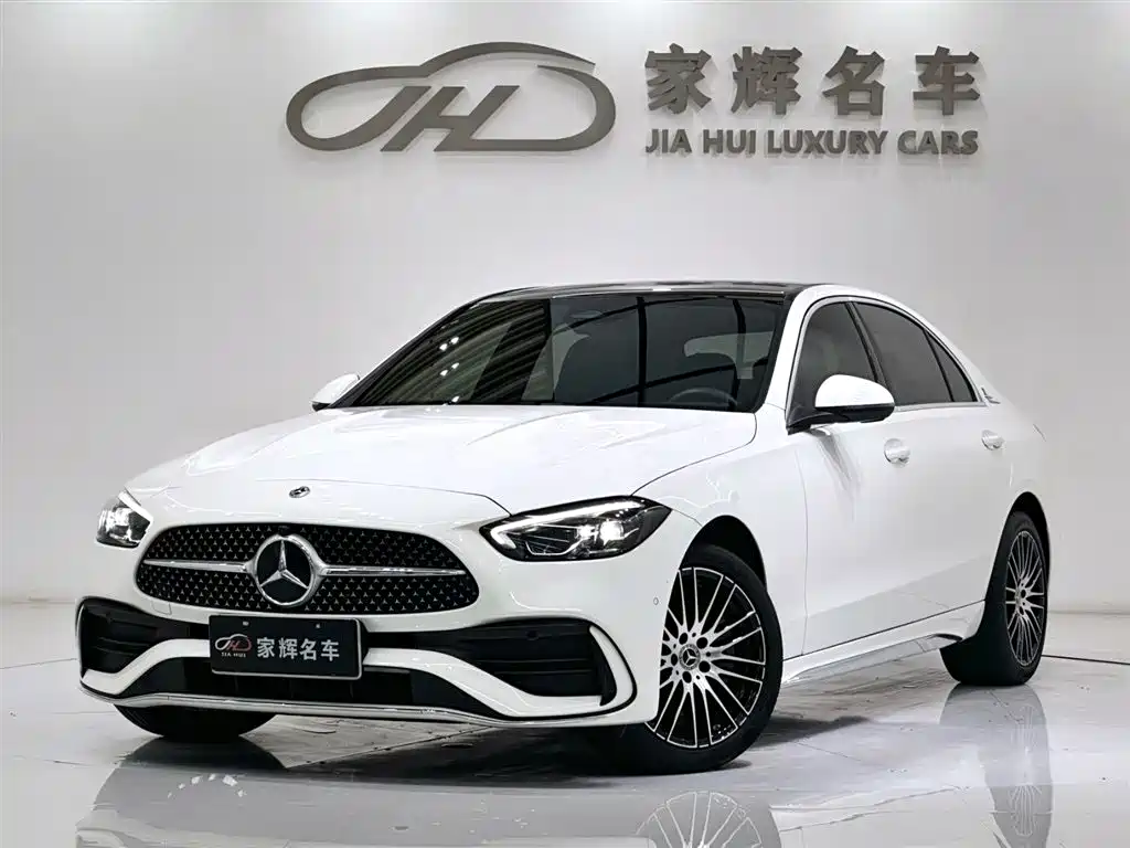 Mercedes-Benz C-Class 2024 — фото 1