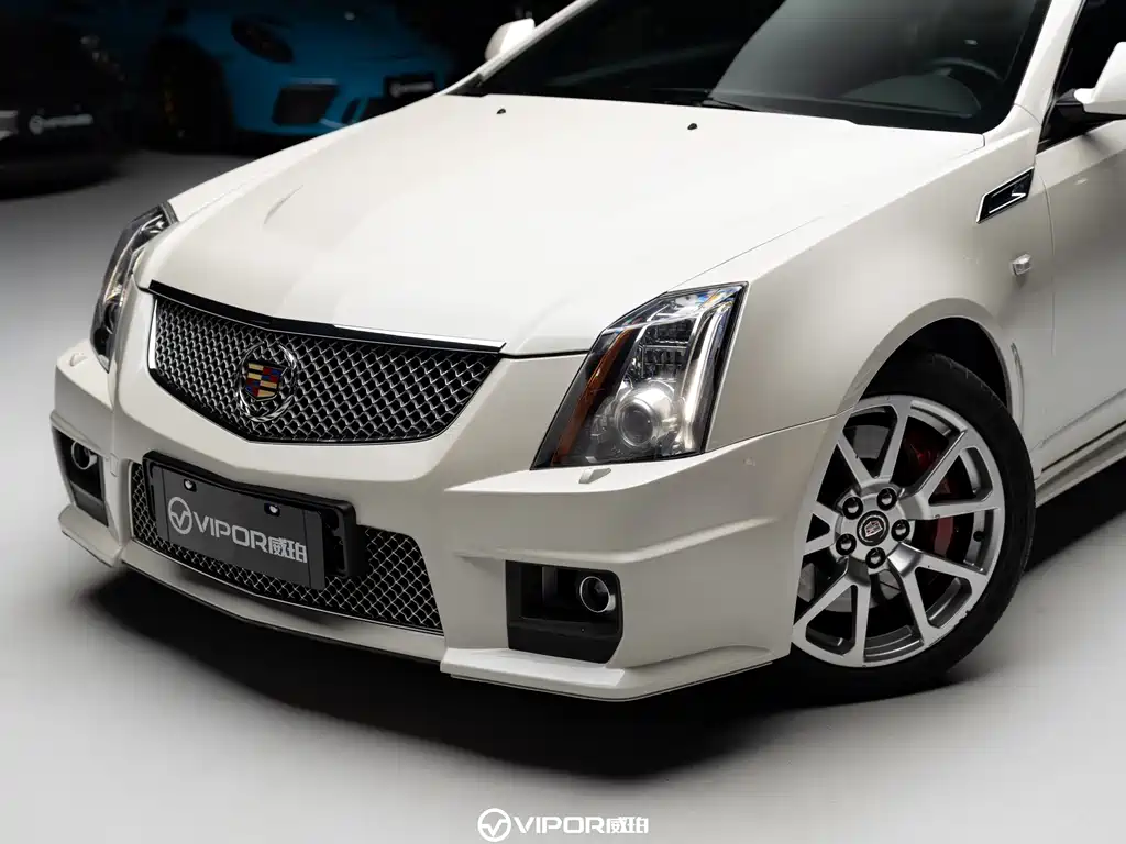 Cadillac CTS 2015 — фото 18