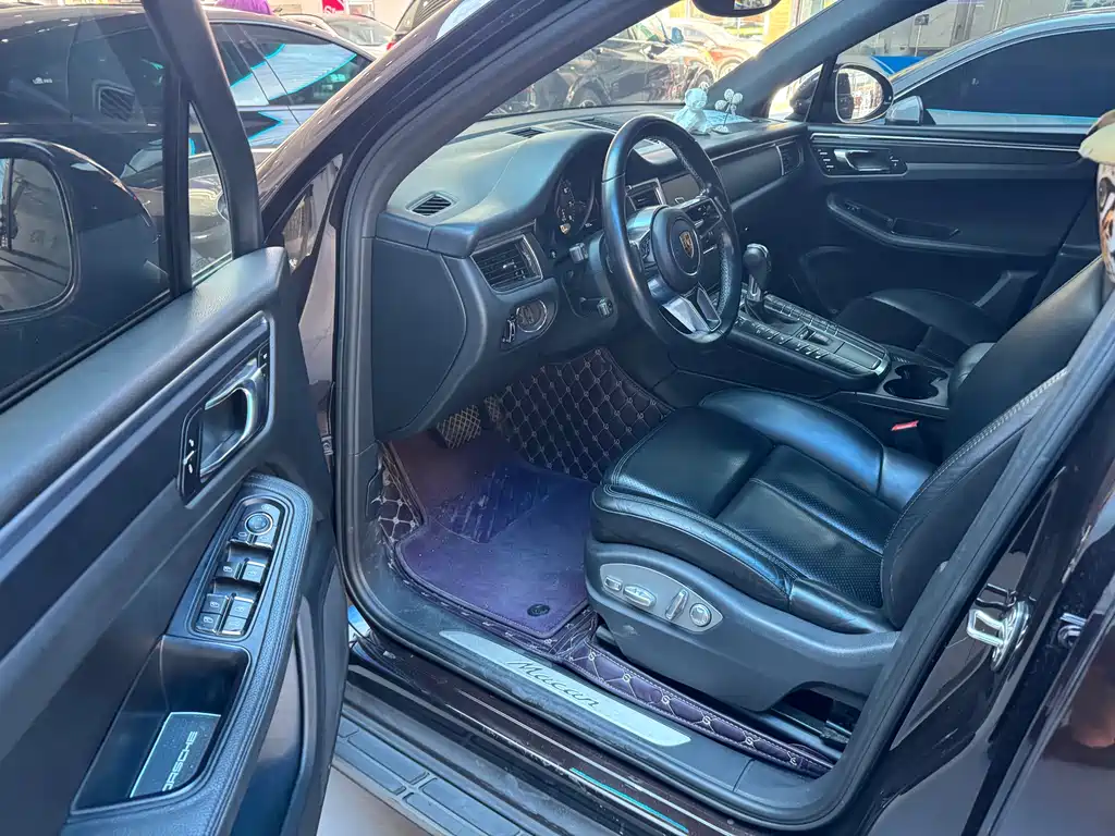 Porsche Macan 2016