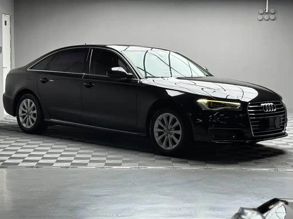 Audi A6L 2016 — фото 3
