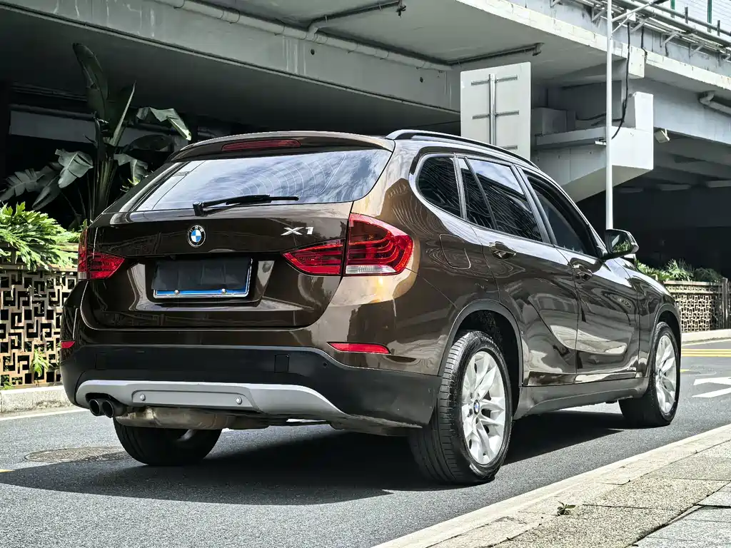 BMW X1 2016 — фото 13