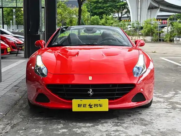 Ferrari California T 2016