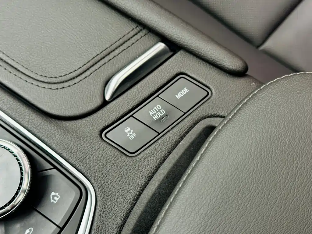 Cadillac XT5 2022 — фото 12