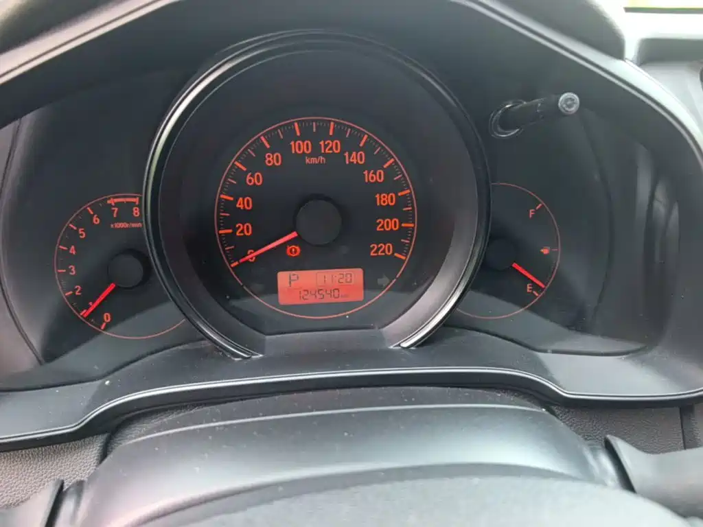 Honda Fit 2018 — фото 12