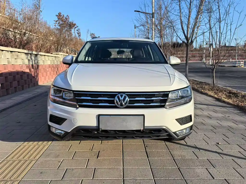 Volkswagen Tiguan L 2020 — фото 4