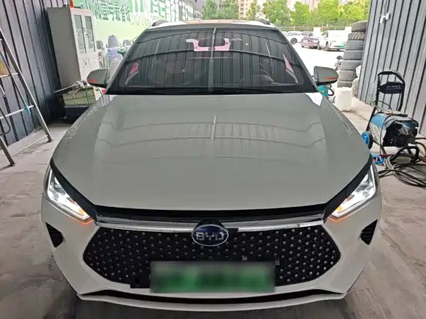 BYD e2 2020