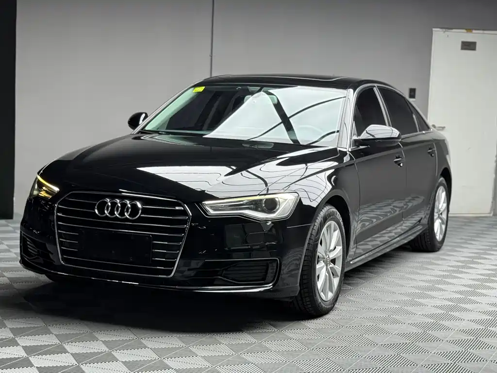 Audi A6L 2016 — фото 1
