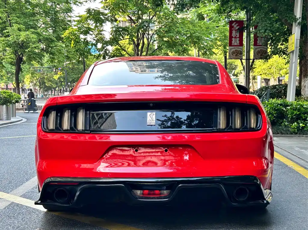 Ford Mustang 2015 — фото 5